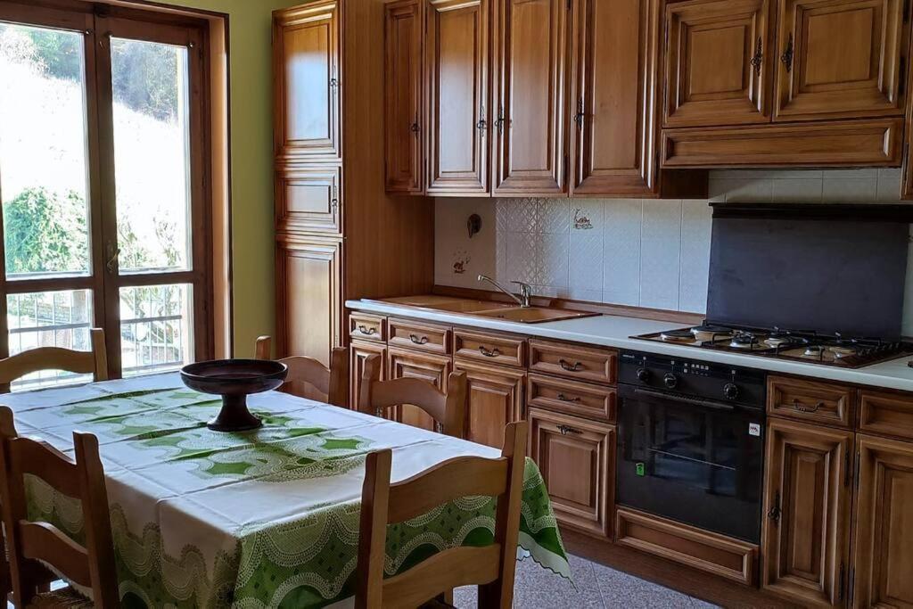 Il Canto Del Gallo Casa Vacanze Ristorante Pizzeria Cassinasco Esterno foto